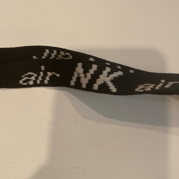 Vintage & NWOT Air NK Lanyard - Picture 1 of 3